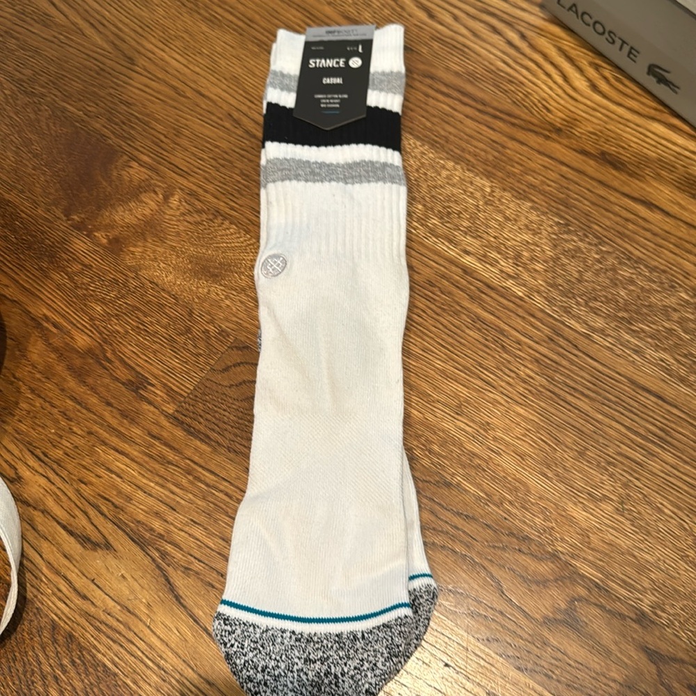 2 pairs of Stance socks